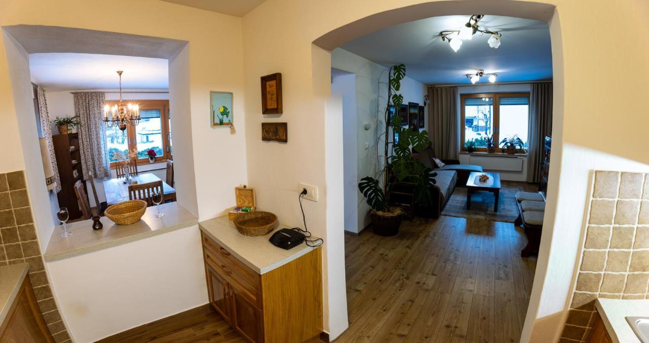 Apartma Lana Mojstrana Bagian luar foto