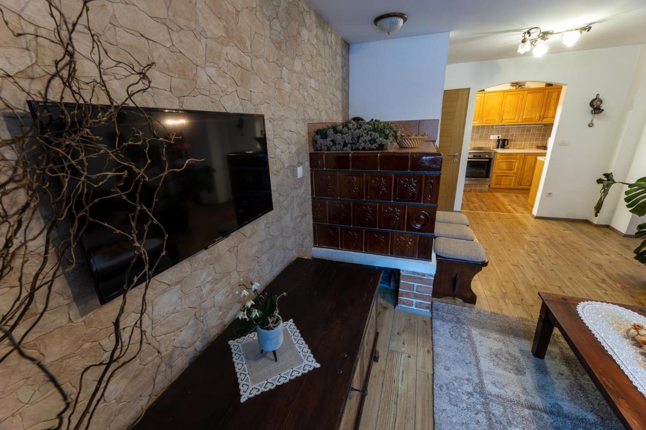 Apartma Lana Mojstrana Bagian luar foto
