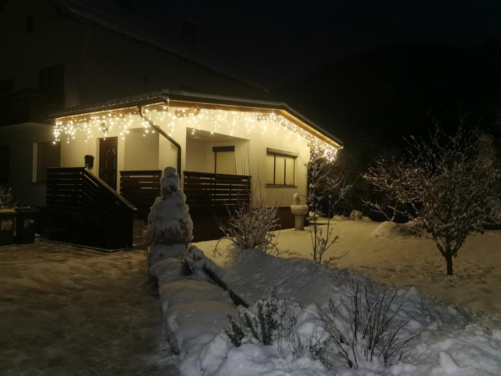 Apartma Lana Mojstrana Bagian luar foto